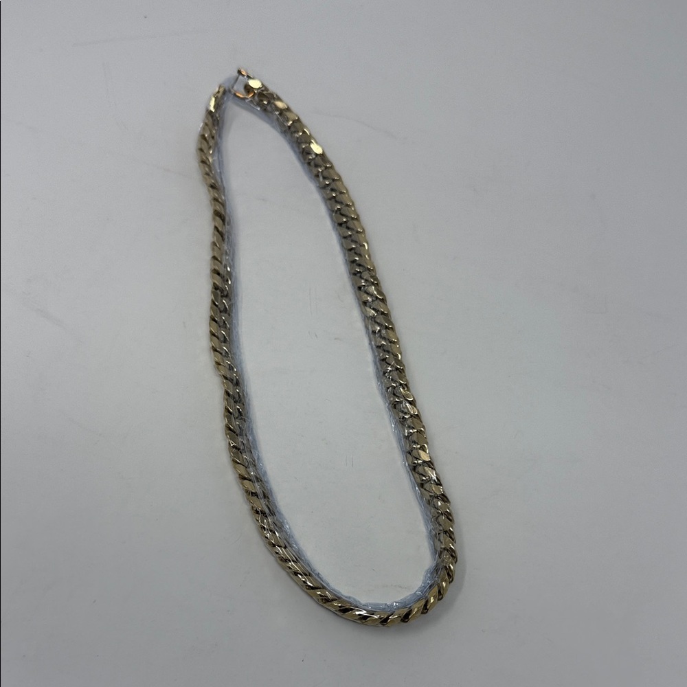 Cuban Chain Gold and Chain Necklace 8mm 24 inch New in plastic Jewelry - Picture 2 of 5